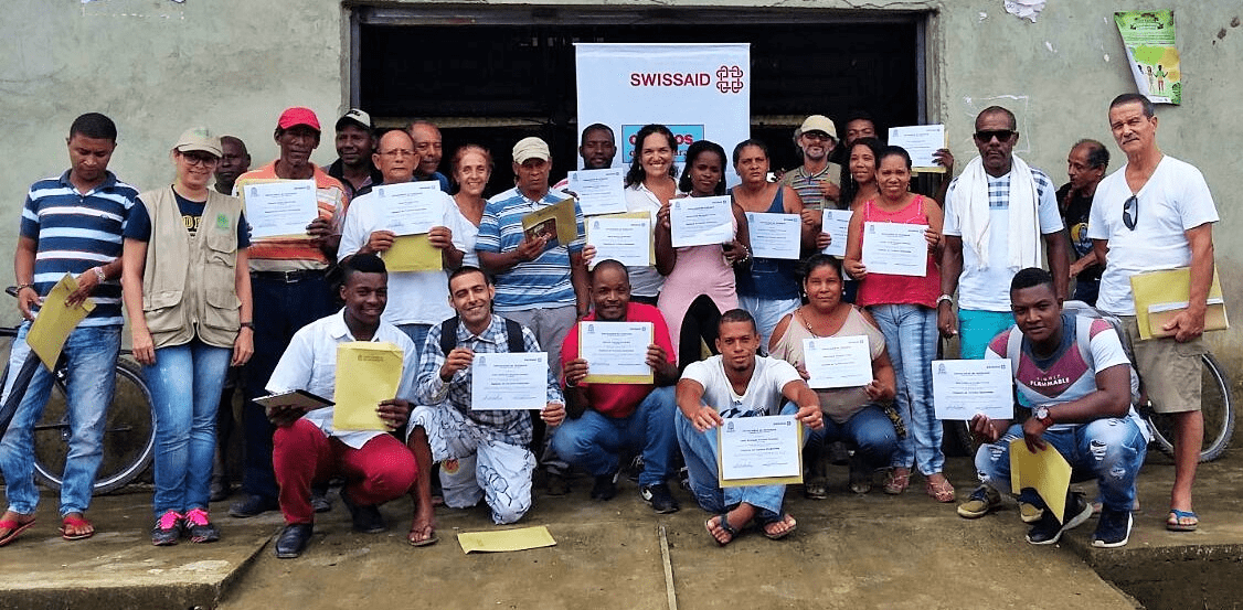 CERTIFICADOS 45 OPERADORES PARA EL TURISMO SOSTENIBLE EN BAHÍA SOLANO, CHOCÓ.