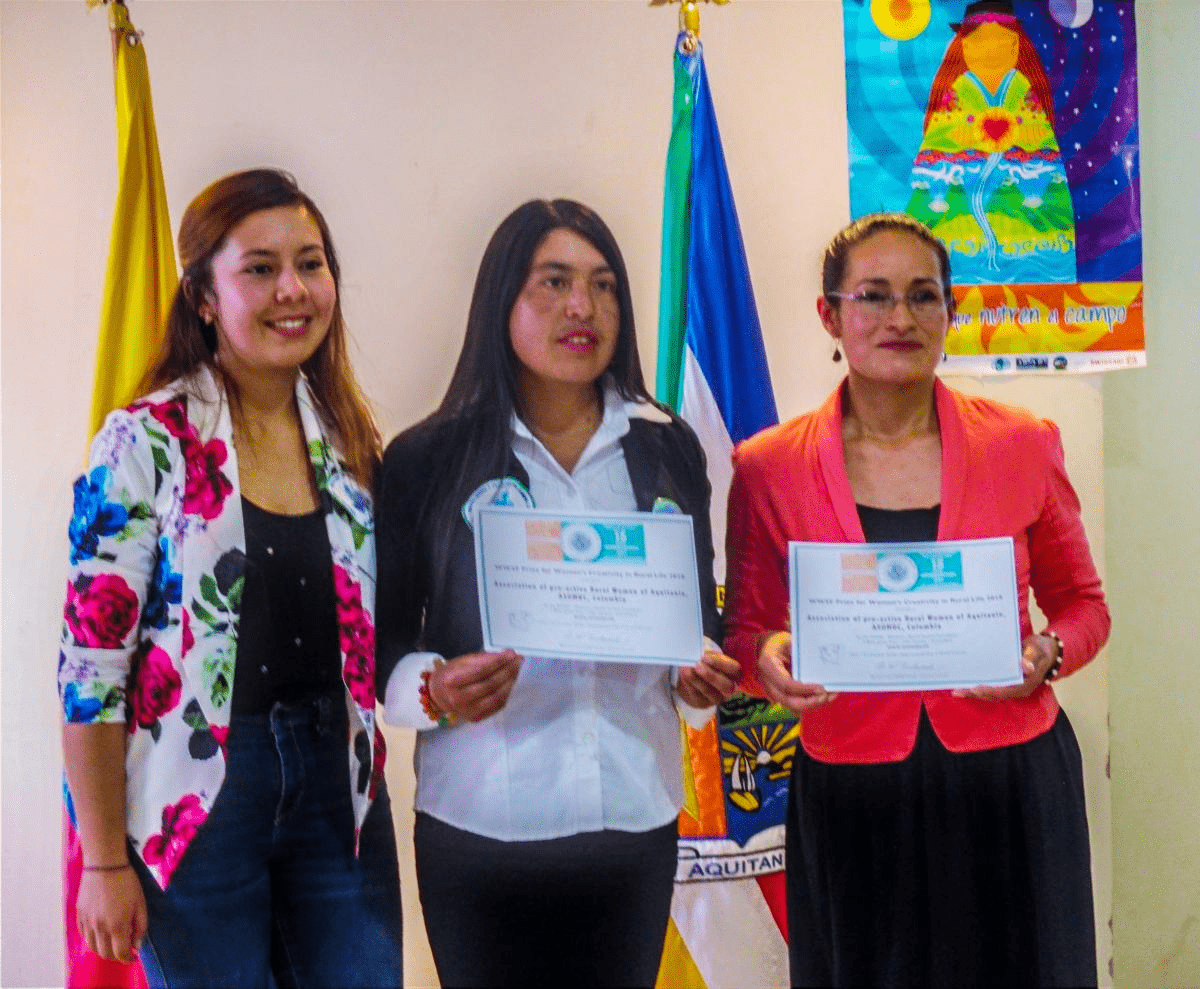 EL RECONOCIMIENTO INTERNACIONAL A LA DIVINA LOCURA DE LAS MUJERES RURALES DE ASOMUC