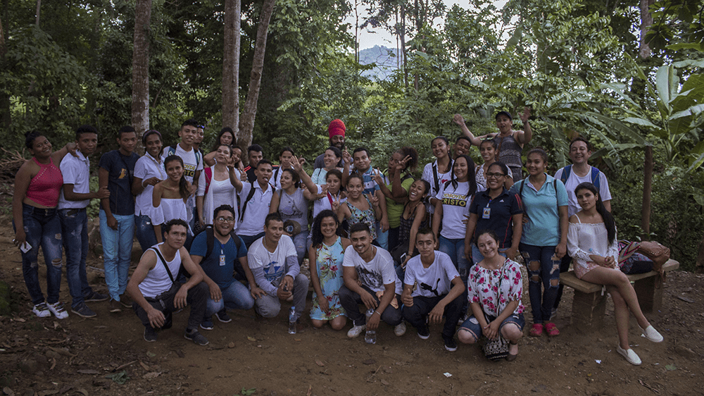 JÓVENES PARTICIPANDO ALTERNATIVAMENTE